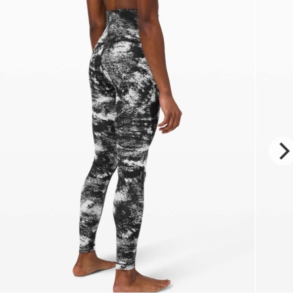 Lululemon Wunder Under Full-On Luxtreme
Aerify Jacquard Black Alpine White 2​​ - Picture 6 of 15